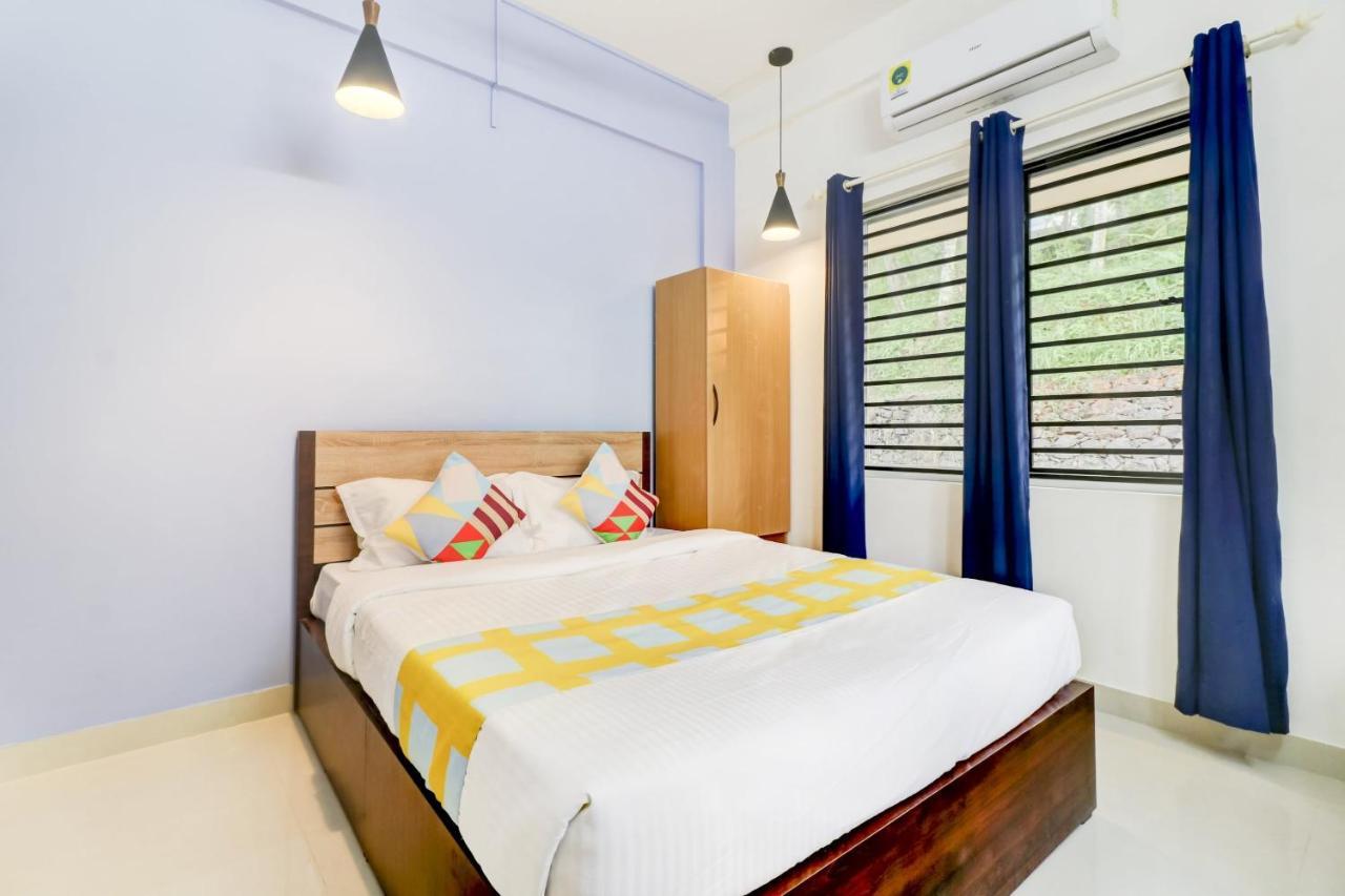 Oyo Home 78041 Luxurious Stay Sastha Homes Kozhikode Exteriör bild