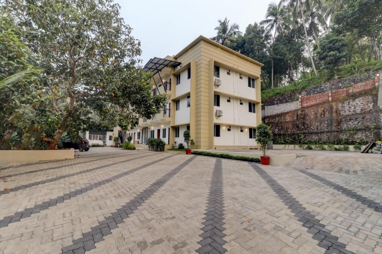 Oyo Home 78041 Luxurious Stay Sastha Homes Kozhikode Exteriör bild