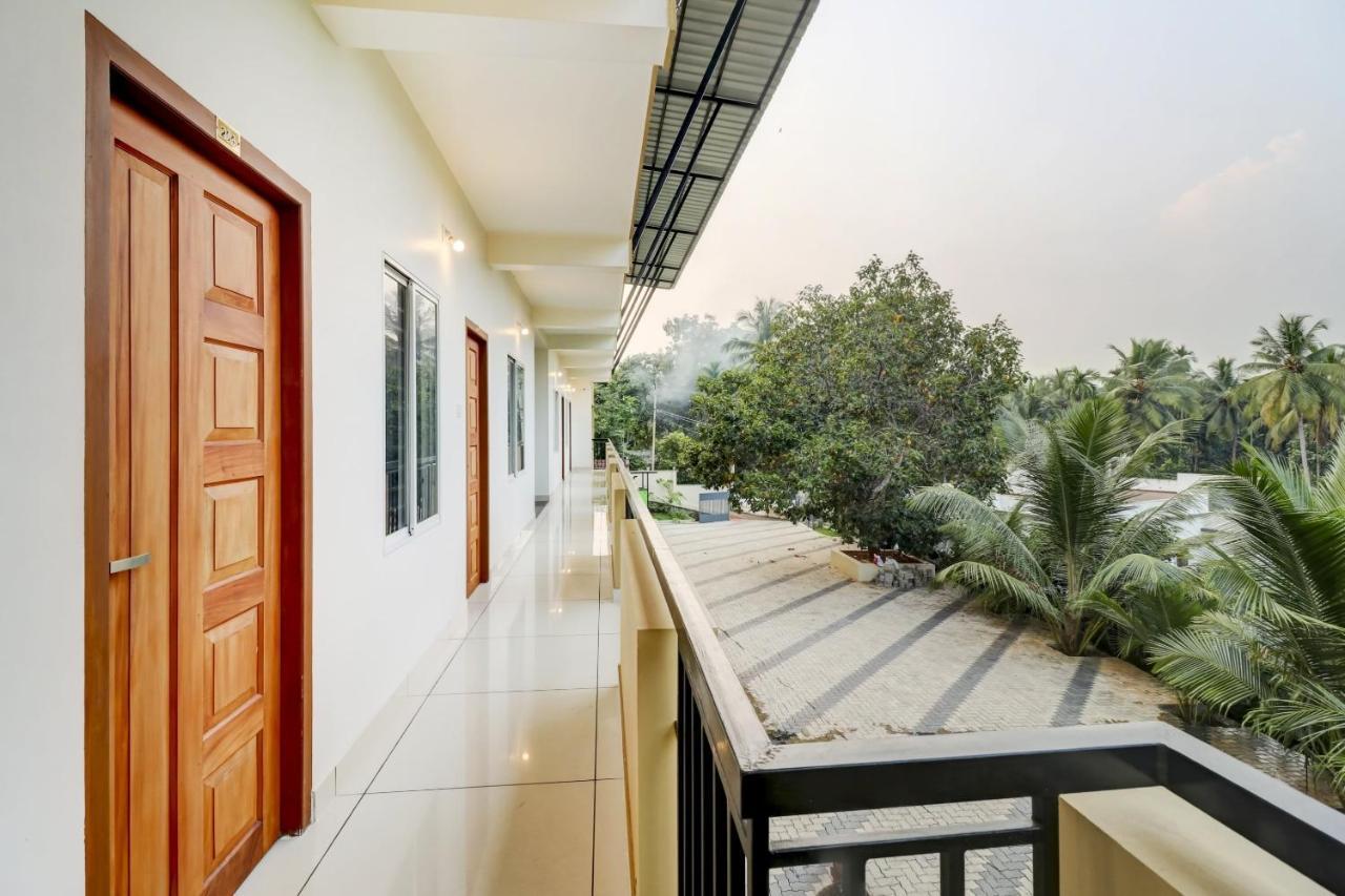 Oyo Home 78041 Luxurious Stay Sastha Homes Kozhikode Exteriör bild